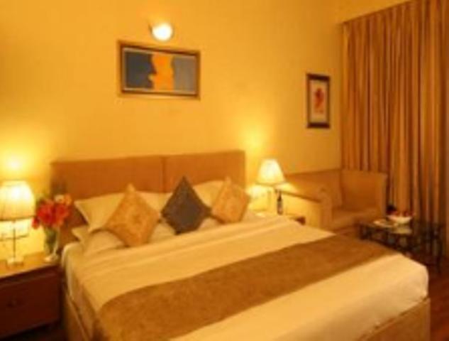 Meuse Jupiter Business And Luxury Hotel Nashik Zimmer foto