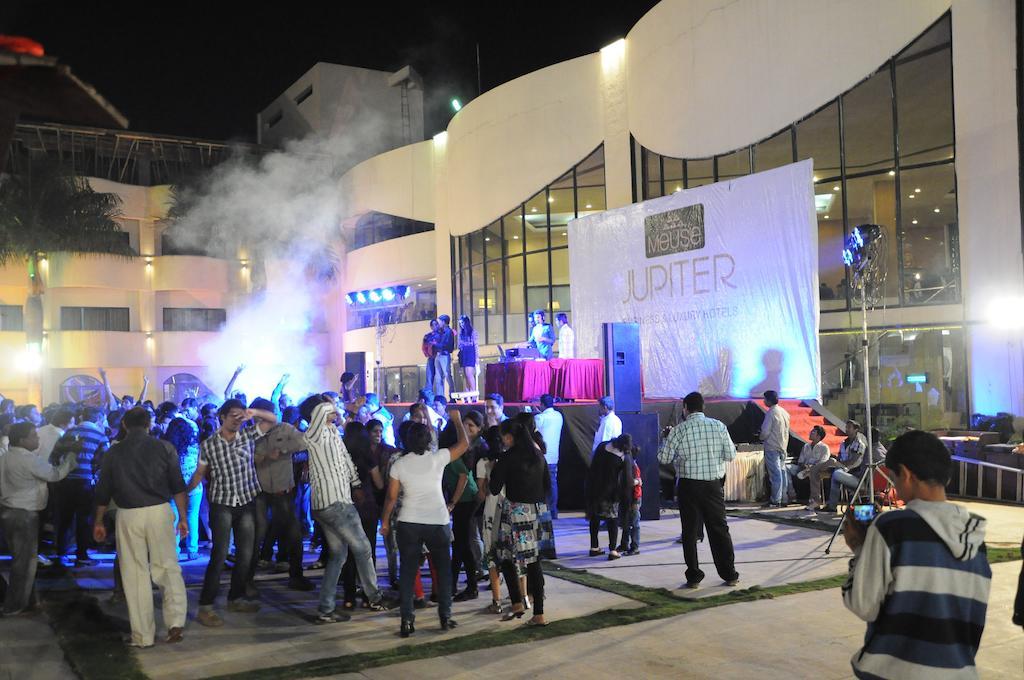 Meuse Jupiter Business And Luxury Hotel Nashik Exterior foto